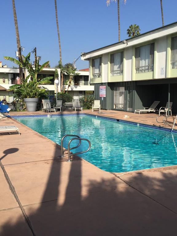 Vagabond Inn Los Angeles At Usc Екстер'єр фото