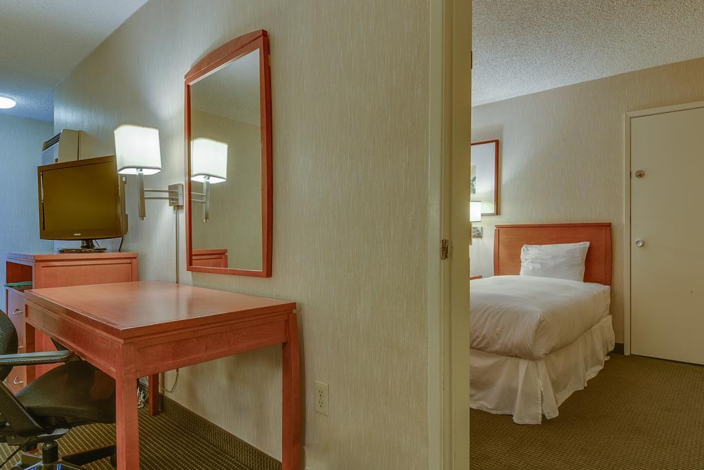 Vagabond Inn Los Angeles At Usc Екстер'єр фото